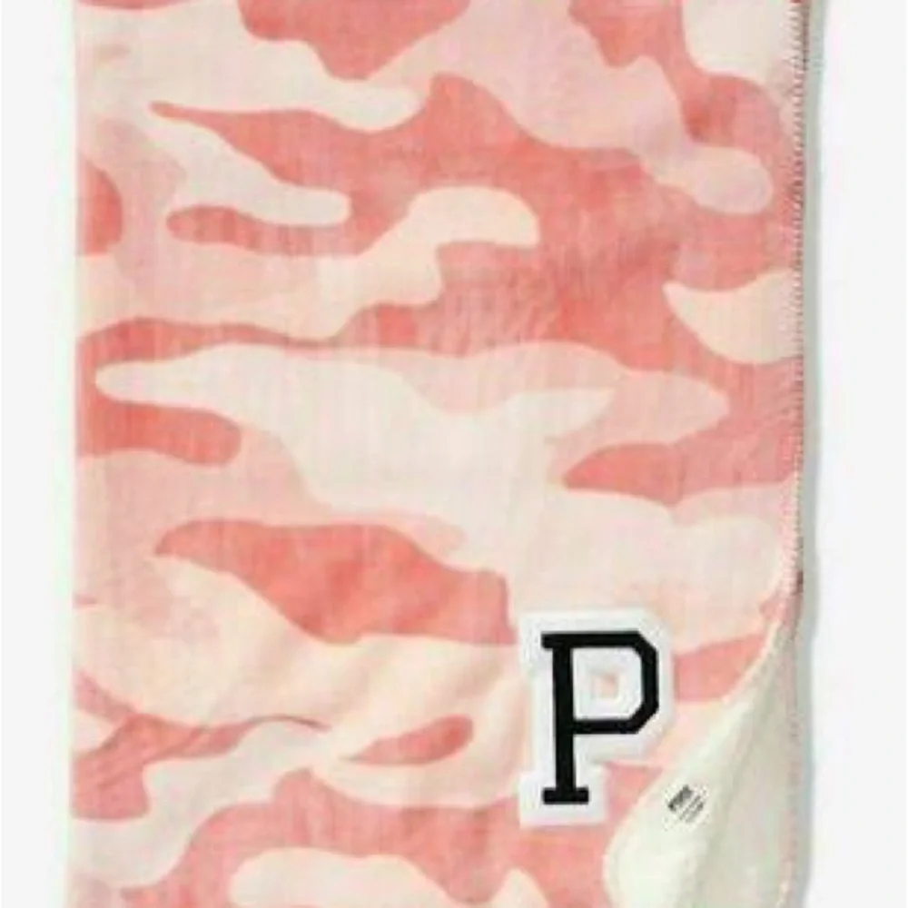 PINK Victoria's Secret Camouflage Throw Blanket - Pink and White
